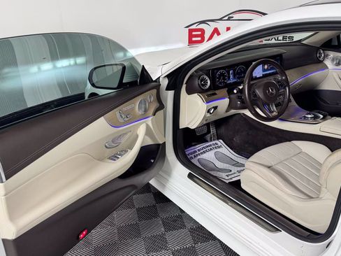 Used 2018 Mercedes-Benz E 400 4MATIC Coupe w/ Premium 3 Package image 11