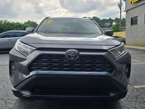 Used 2019 Toyota RAV4 XLE FWD image 5