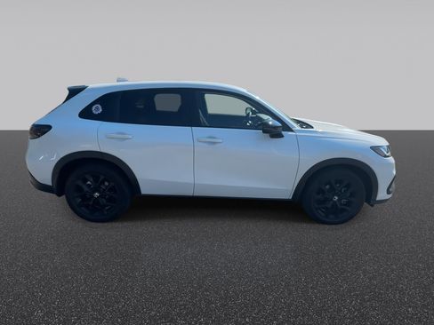 Used 2024 Honda HR-V Sport image 10