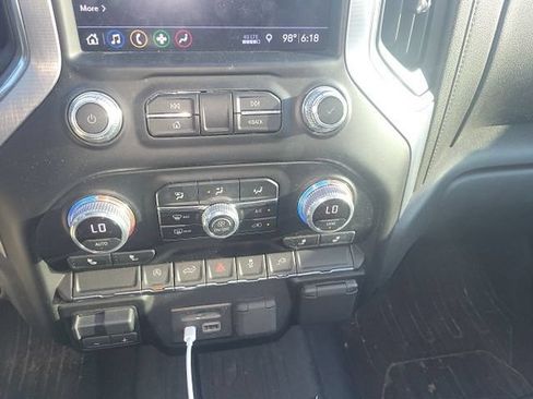 Used 2019 GMC Sierra 1500 SLE w/ SLE Value Package AWD/4WD image 13