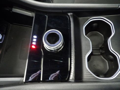 Used 2025 Jeep Grand Cherokee Laredo X w/ Luxury Tech Group I image 33