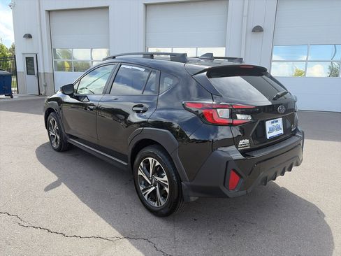 Used 2024 Subaru Crosstrek 2.0i Premium AWD/4WD image 8