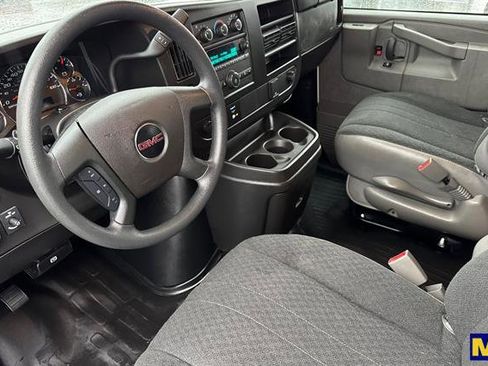 Used 2024 GMC Savana 2500 w/ Driver Convenience Package image 10