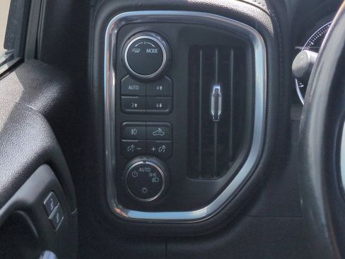 Used 2021 Chevrolet Silverado 1500 RST w/ Convenience Package II AWD/4WD image 39