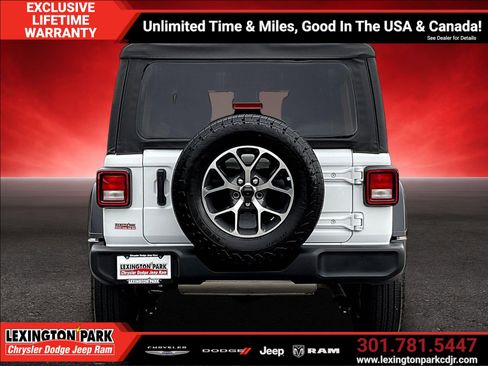 Used 2025 Jeep Wrangler Unlimited Sport AWD/4WD image 6