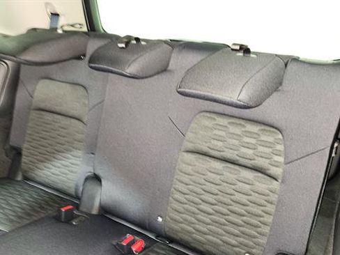 New 2025 Nissan Pathfinder SV image 22