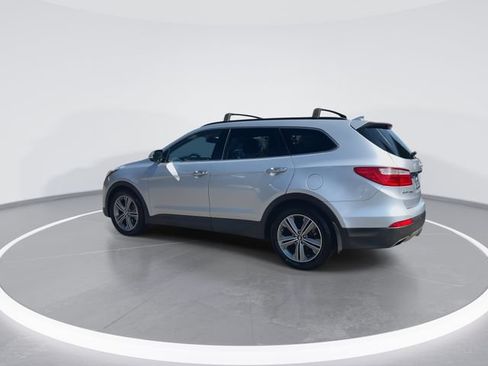 Used 2015 Hyundai Santa Fe Limited w/ Option Group 04 FWD image 6