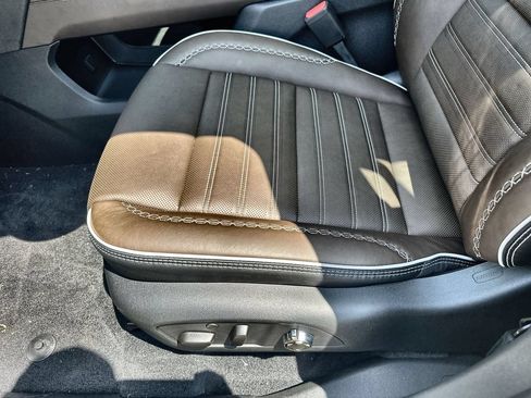 New 2026 GMC Acadia Denali Ultimate FWD image 25