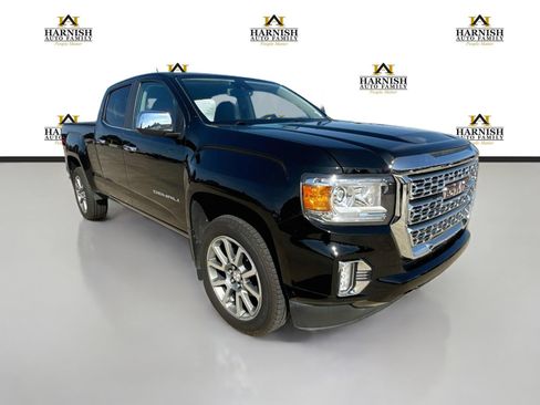 Used 2022 GMC Canyon Denali w/ Denali Black Edition Package AWD/4WD image 7