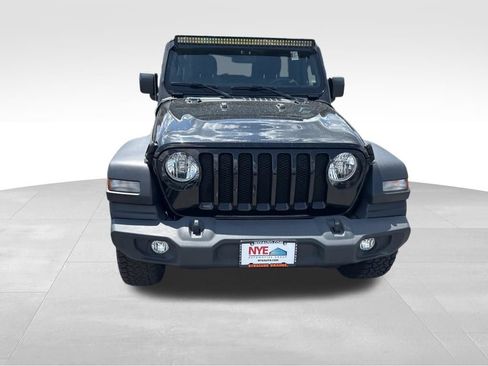 Used 2021 Jeep Wrangler Unlimited Sport AWD/4WD image 9