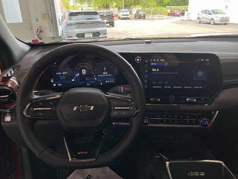 New 2026 Chevrolet Equinox RS FWD image 17