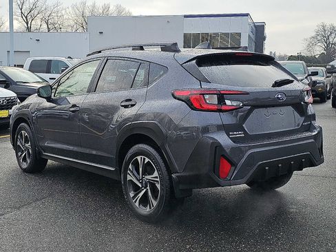 Used 2024 Subaru Crosstrek 2.0i Premium image 4