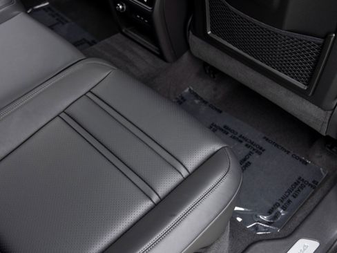 New 2025 Porsche Cayenne S image 48