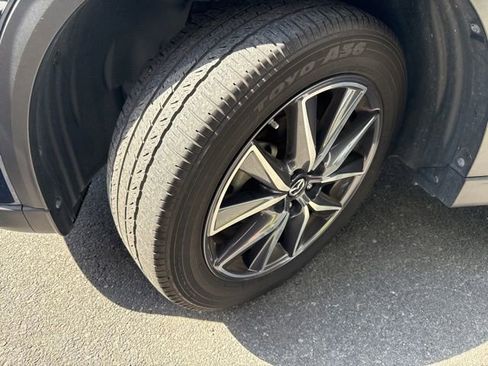 Used 2018 MAZDA CX-5 Grand Touring image 3