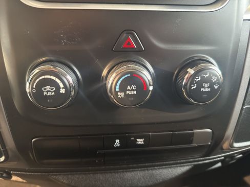 Used 2024 RAM 1500 Classic SLT image 26