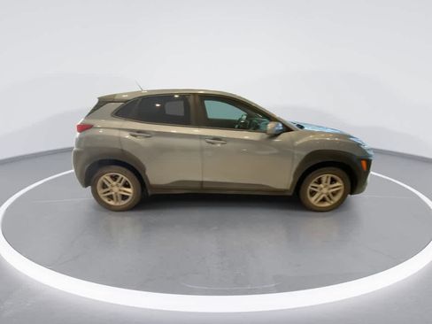 Used 2019 Hyundai Kona SE AWD/4WD image 9