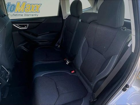 Used 2020 Subaru Forester Premium AWD/4WD image 28