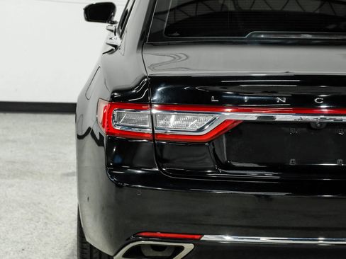 Used 2018 Lincoln Continental Reserve FWD image 54