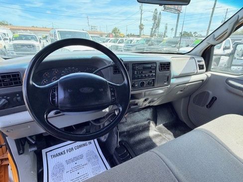 Used 2001 Ford F350 XL image 12