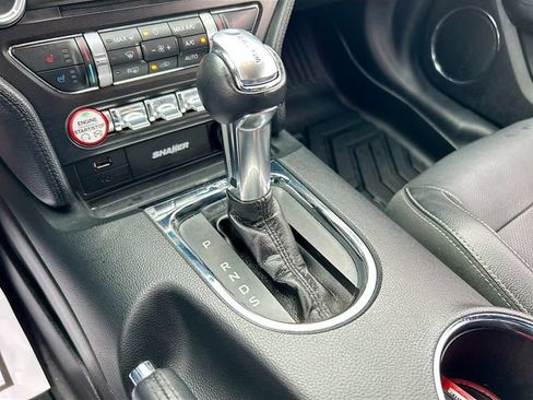 Used 2016 Ford Mustang GT Premium w/ Equipment Group 401A RWD image 23