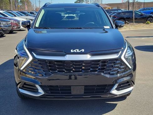 Certified 2025 Kia Sportage SX image 2