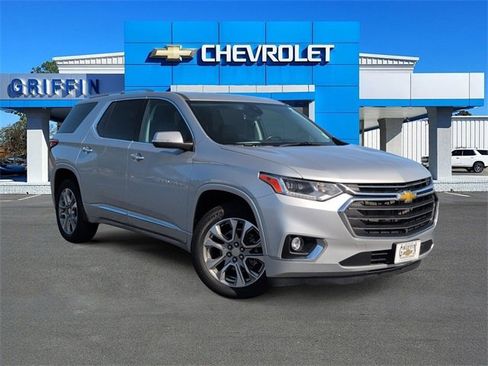 Used 2021 Chevrolet Traverse Premier w/ LPO, Floor Liner Package image 2