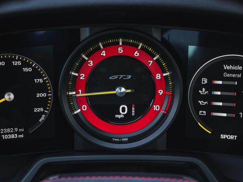 Used 2022 Porsche 911 GT3 RWD image 61