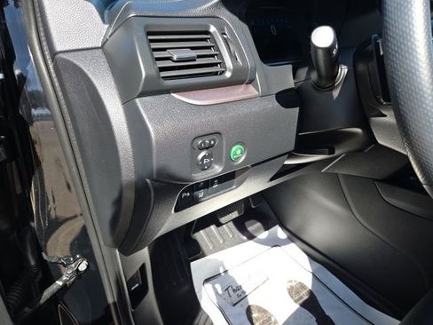 Used 2025 Honda Passport EX-L image 26