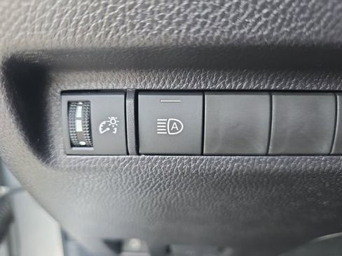 Used 2025 Toyota RAV4 XLE image 26