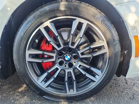 New 2026 BMW 540i xDrive w/ Executive Package image 11