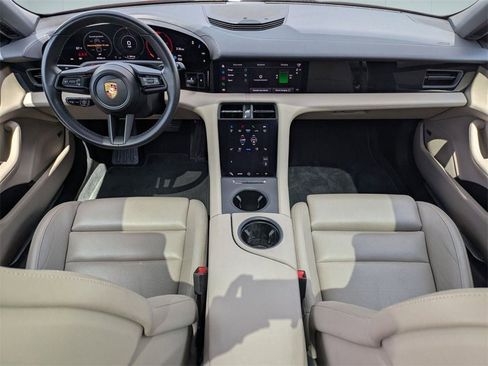 Used 2021 Porsche Taycan 4S image 22