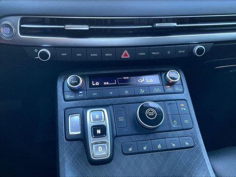 Used 2023 Hyundai Palisade Limited w/ Cargo Package image 15