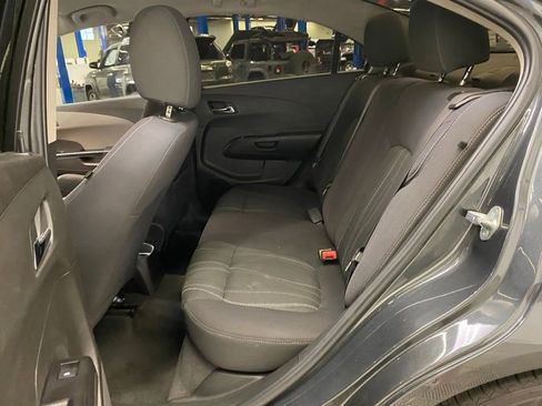 Used 2020 Chevrolet Sonic LT w/ Convenience Package FWD image 14