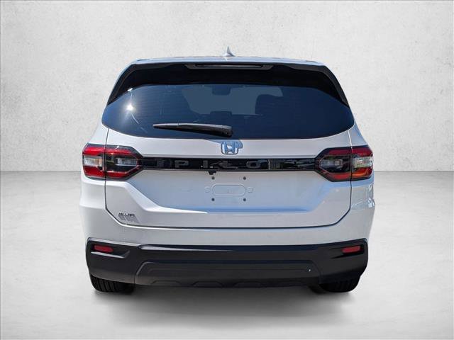 Used 2023 Honda Pilot LX image 6