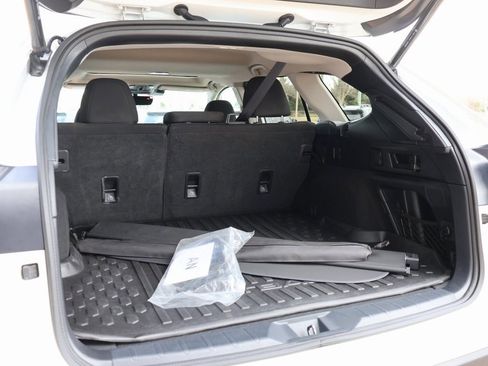 Used 2024 Subaru Outback Premium image 16