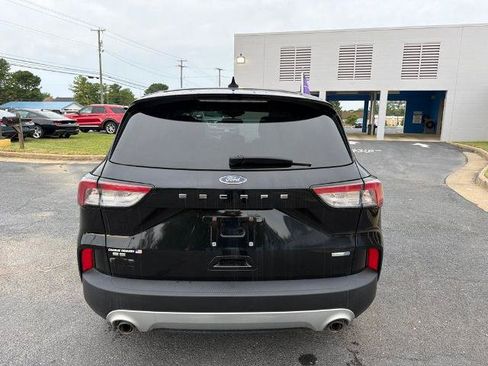 Certified 2020 Ford Escape SE AWD/4WD image 4