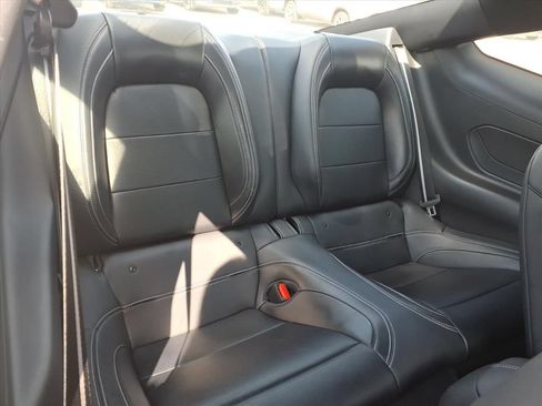 Used 2025 Ford Mustang GT Premium RWD image 16