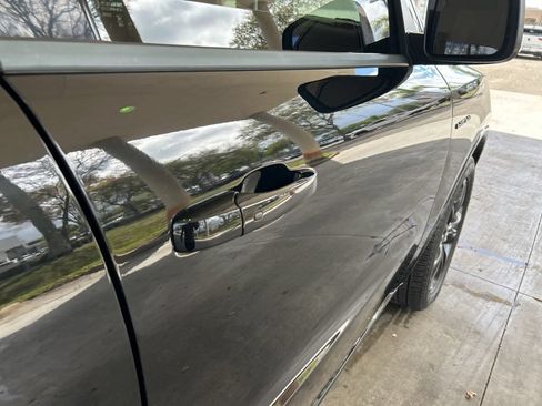 Certified 2023 Dodge Durango R/T RWD image 21