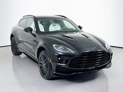 Used 2023 Aston Martin DBX 707 AWD/4WD image 1