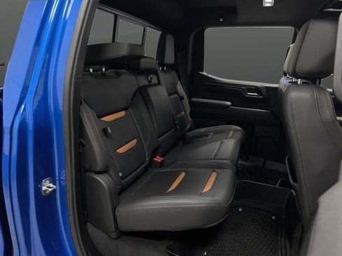 Used 2023 GMC Sierra 1500 AT4 w/ Technology Package image 33