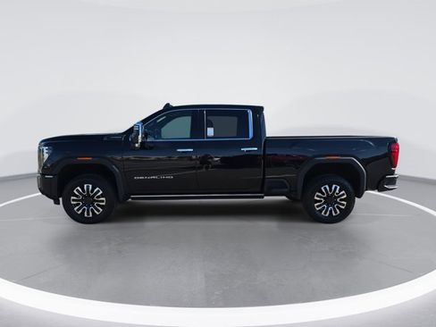 Used 2024 GMC Sierra 2500 Denali Ultimate w/ Max Trailering Package image 6