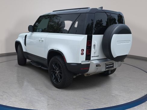 Certified 2023 Land Rover Defender 90 S AWD/4WD image 7