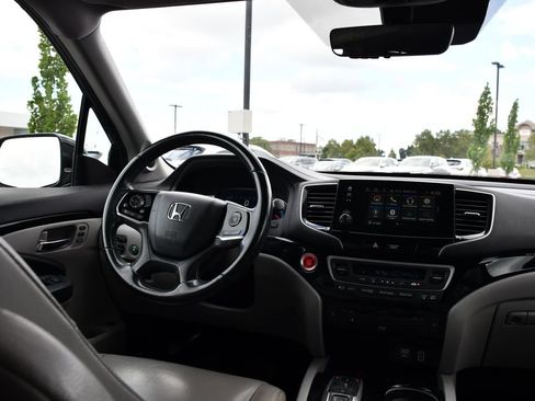 Used 2019 Honda Pilot Touring image 20
