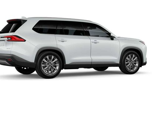 New 2026 Toyota Grand Highlander Platinum AWD/4WD image 11