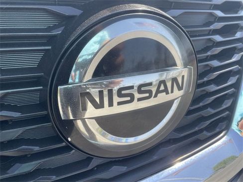 Used 2020 Nissan Rogue SV image 30