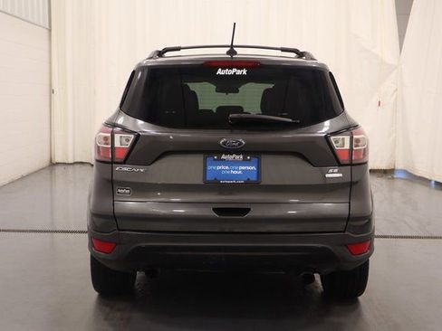 Used 2018 Ford Escape SE w/ SE Sport Appearance Package FWD image 7