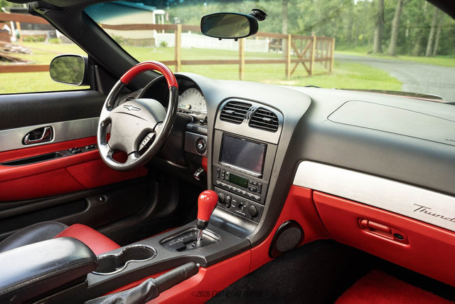Used 2002 Ford Thunderbird RWD image 31