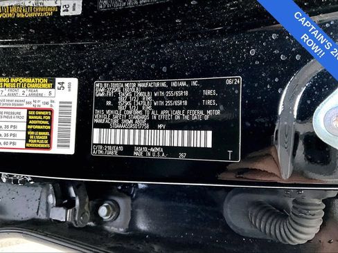 Used 2024 Toyota Grand Highlander XLE image 43