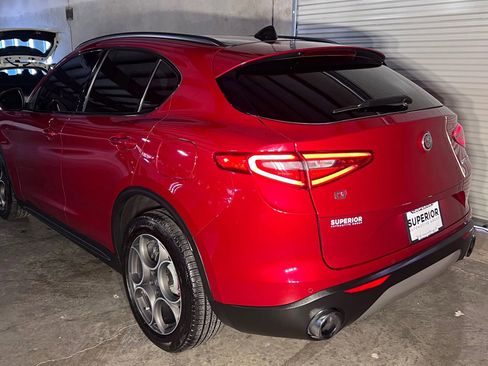 Used 2018 Alfa Romeo Stelvio Ti Sport image 6