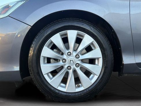 Used 2014 Honda Accord EX image 26